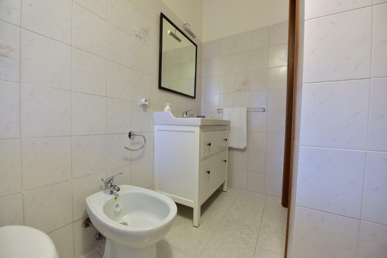 Stella Marina Apartment Quartu SantʼElena Екстериор снимка