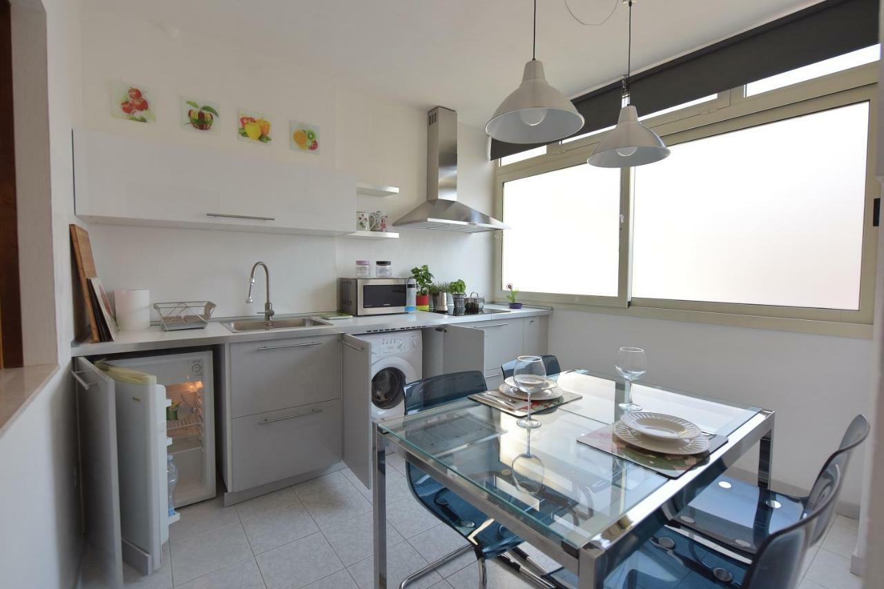 Stella Marina Apartment Quartu SantʼElena Екстериор снимка